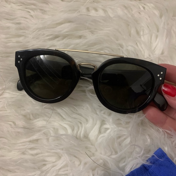 CELINE sunglasses - sold out kind - Picture 2 of 12
